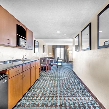 Wingate By Wyndham Chicago Schaumburg Hotel Kamer foto