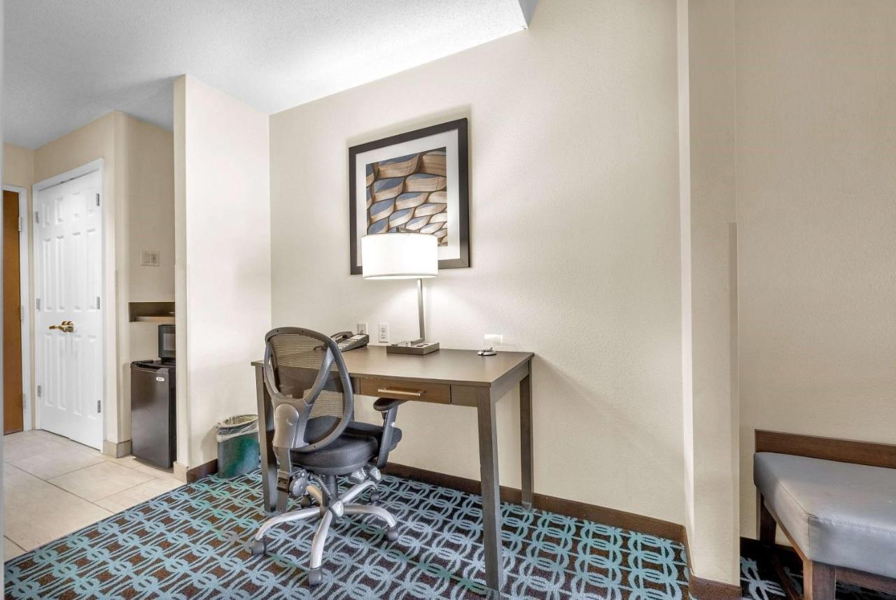 Wingate By Wyndham Chicago Schaumburg Hotel Buitenkant foto