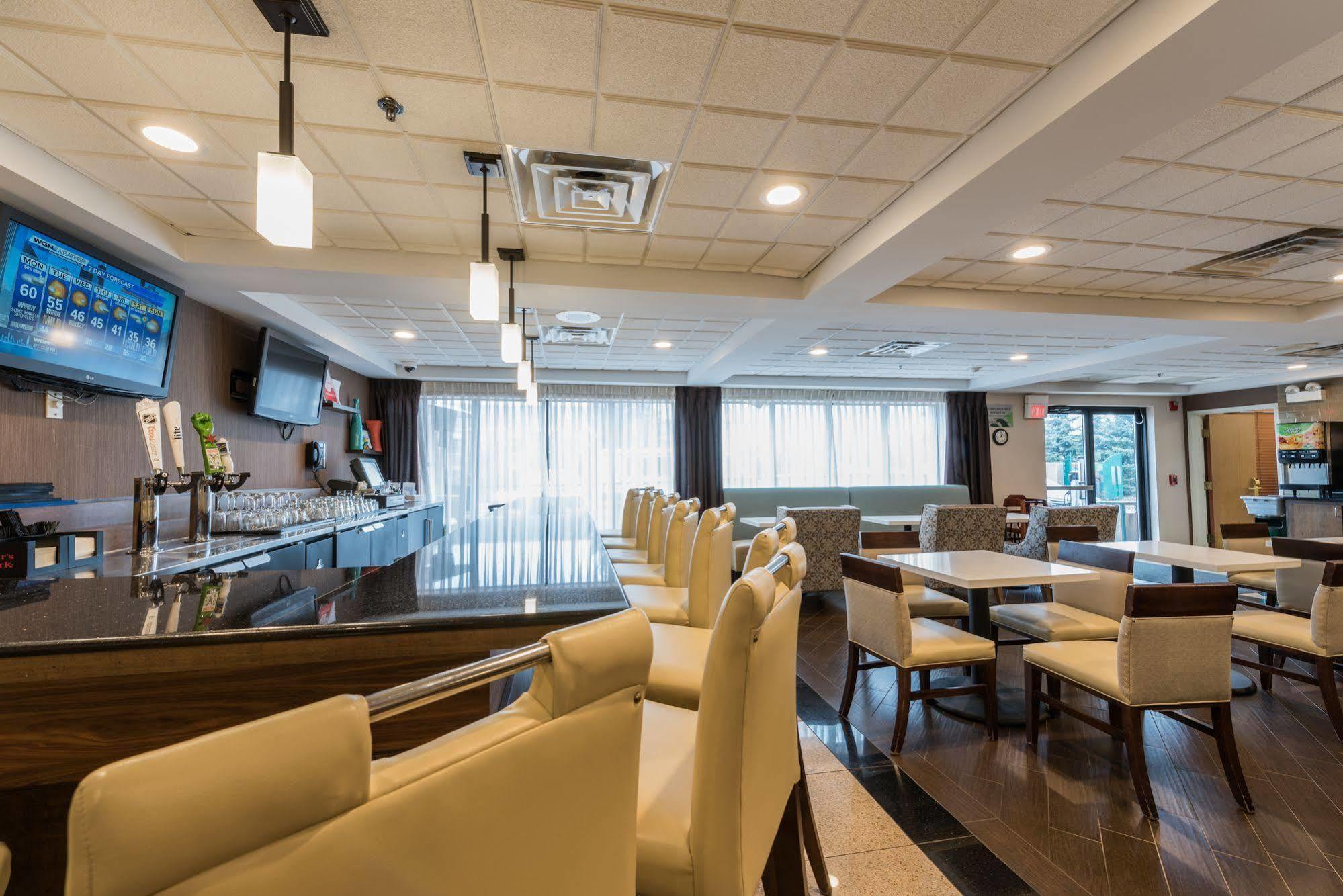 Wingate By Wyndham Chicago Schaumburg Hotel Buitenkant foto